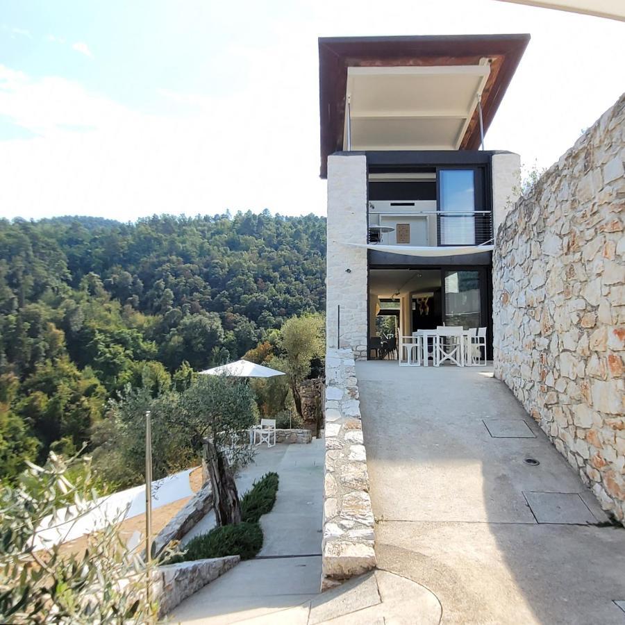 Villetta Farfallina "The Unique Property In The World With An Openable Roof" Lucca Esterno foto