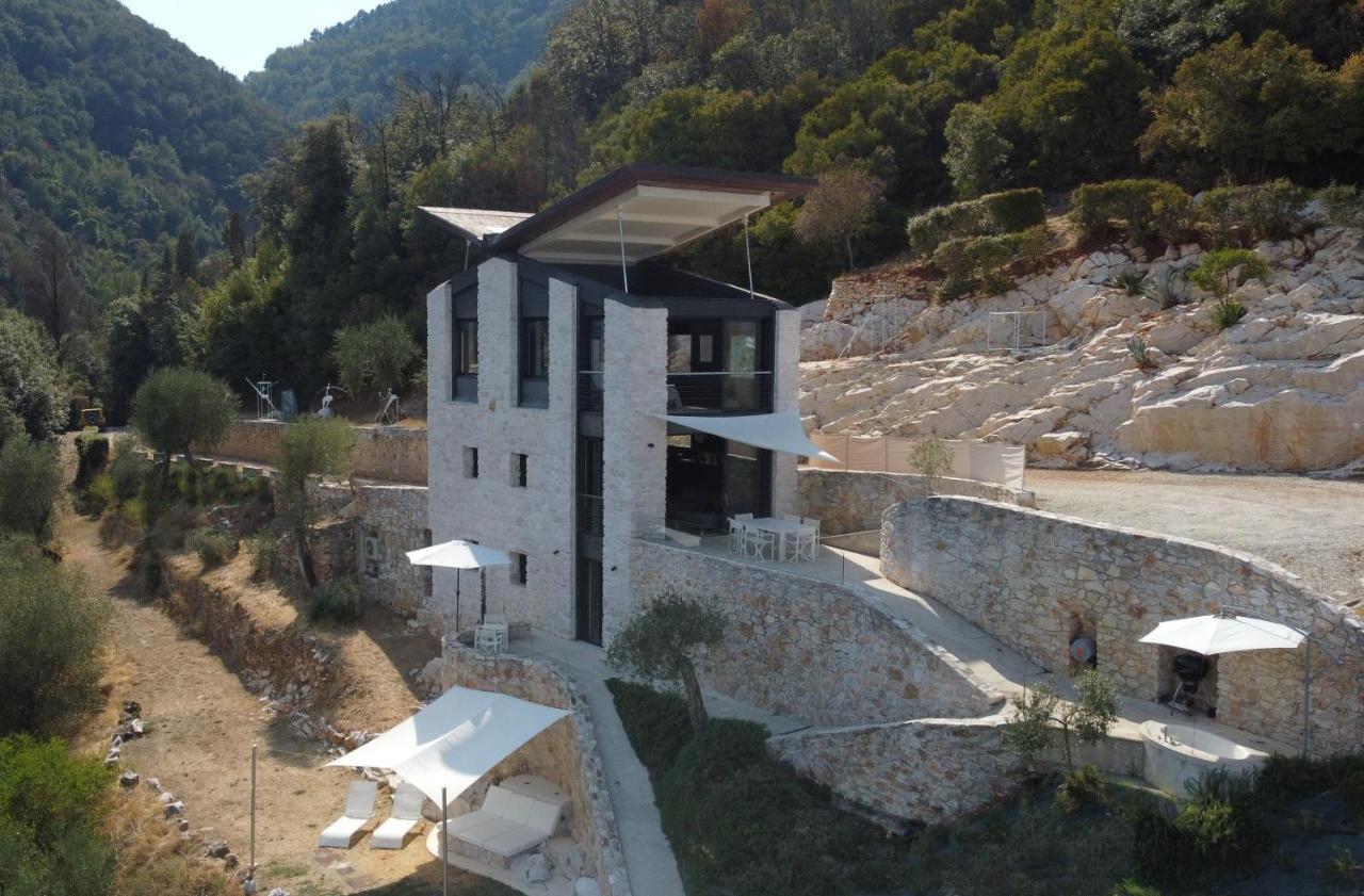 Villetta Farfallina "The Unique Property In The World With An Openable Roof" Lucca Esterno foto